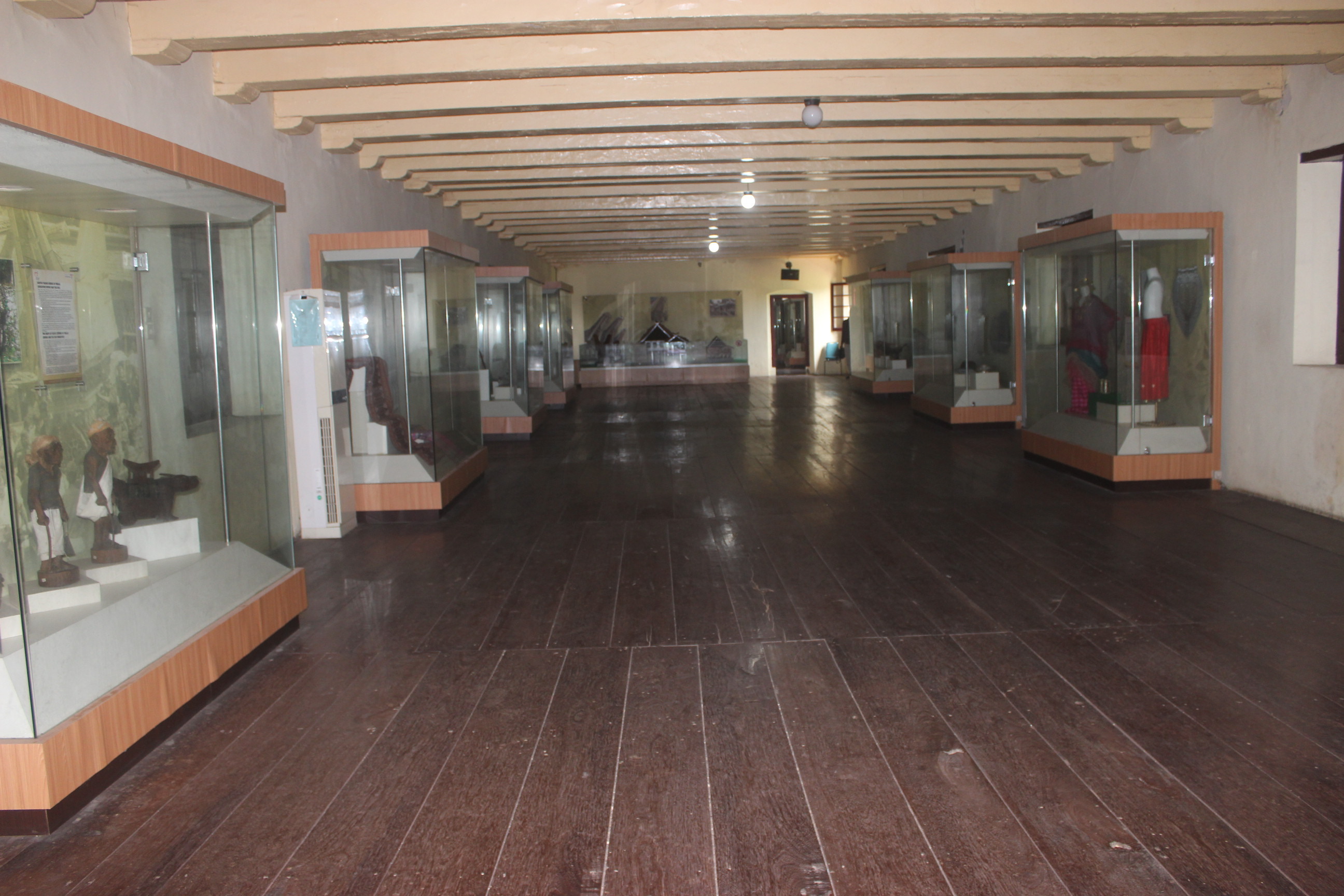 BUDAYA PESISIR (BAHARI) DI SULAWESI SELATAN